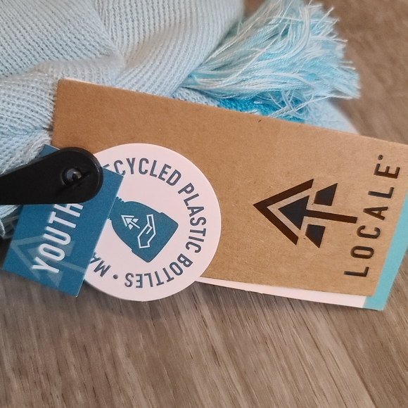 NWT LOCALE Monster Beanie - Picture 6 of 7